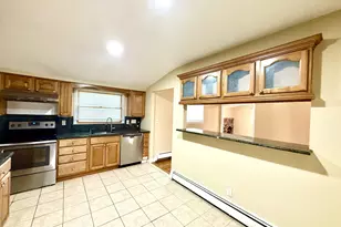 39 University Heights Dr, Stony Brook, NY 11790 - Photo 11