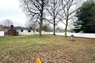 39 University Heights Dr, Stony Brook, NY 11790 - Photo 25