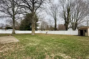 39 University Heights Dr, Stony Brook, NY 11790 - Photo 23