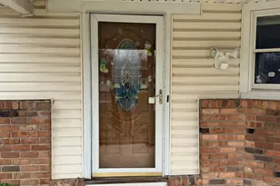 39 University Heights Dr, Stony Brook, NY 11790 - Photo 3