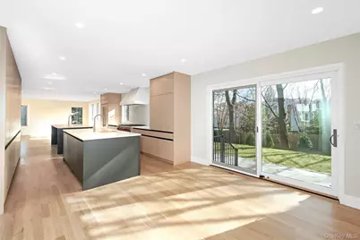 2 Myrtledale Road, Scarsdale, NY 10583 - Photo 5