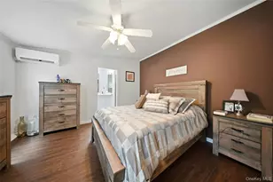 1661 Old Country Rd, Riverhead, NY 11901 - Photo 27