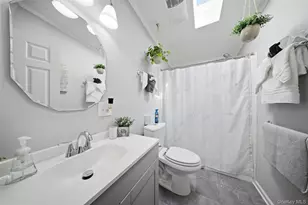 1661 Old Country Rd, Riverhead, NY 11901 - Photo 21