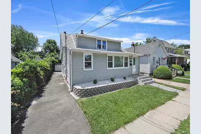 8 Winthrop Street #2, Lynbrook, NY 11563 - Photo 1