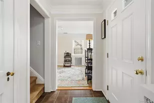 325 Frank Ave, Mamaroneck, NY 10543 - Photo 3