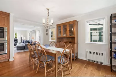 325 Frank Avenue, Mamaroneck, NY 10543 - Photo 7