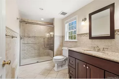 325 Frank Avenue, Mamaroneck, NY 10543 - Photo 19