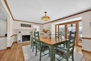 16 Beach Rd, Northport, NY 11768 - Photo 11