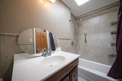 8605 77th Avenue, Glendale, NY 11385 - Photo 23