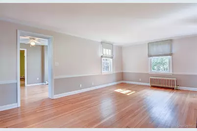 61 Kathwood Road, White Plains, NY 10607 - Photo 7