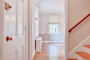 61 Kathwood Rd, White Plains, NY 10607 - Photo 27
