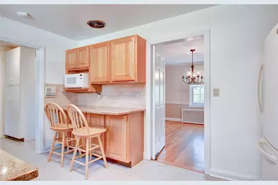 61 Kathwood Road, White Plains, NY 10607 - Photo 11