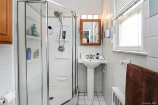 921 Ilse Ct, North Bellmore, NY 11710 - Photo 19