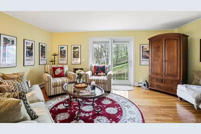 21 Stonehouse Road, Somers, NY 10589 - Photo 5