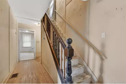 16 Hamilton Road, Wappingers Falls, NY 12590 - Photo 7