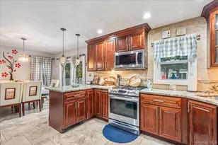 1031 Highland St, Baldwin, NY 11510 - Photo 3