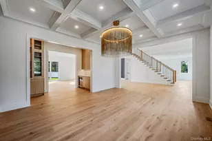 54 Landview Dr, Dix Hills, NY 11746 - Photo 19