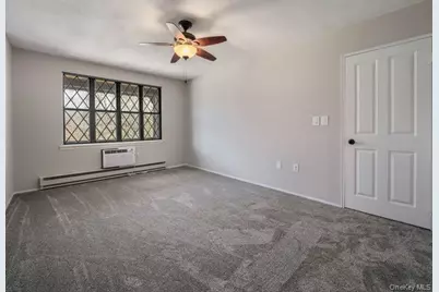 391 Sierra Vista Lane, Valley Cottage, NY 10989 - Photo 17