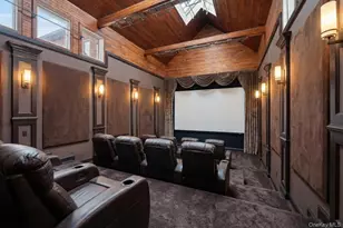 31 Fort Hill Dr, Lloyd Harbor, NY 11743 - Photo 27