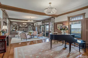 31 Fort Hill Dr, Lloyd Harbor, NY 11743 - Photo 13