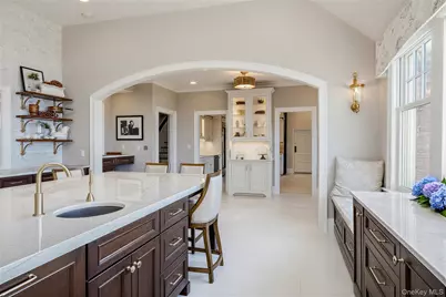 31 Fort Hill Drive, Lloyd Harbor, NY 11743 - Photo 17