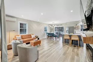 22 Miriam Pkwy, Elmont, NY 11003 - Photo 7