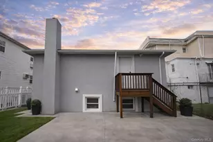 544 Beach 67th St, Arverne, NY 11692 - Photo 5