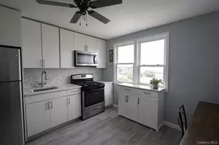 544 Beach 67th St, Arverne, NY 11692 - Photo 3