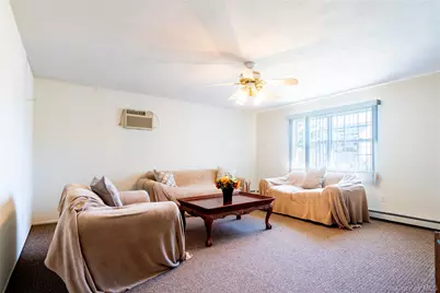 17 Clifton Street, Farmingdale, NY 11735 - Photo 17