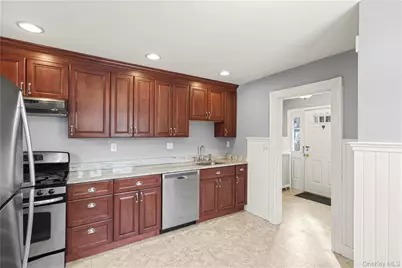 559 Bedford Road #1st Floor, Pleasantville, NY 10570 - Photo 5