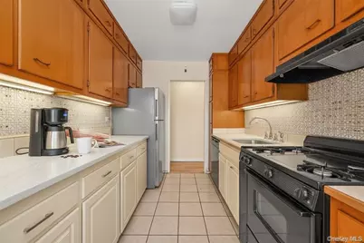 99-10 60th Avenue #5D, Corona, NY 11368 - Photo 3