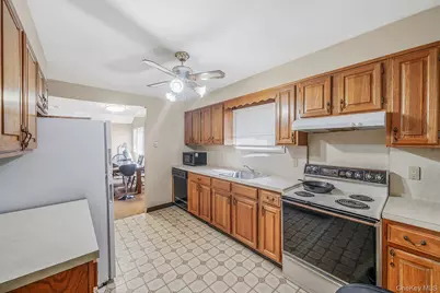 2 Roberts Avenue, Mastic Beach, NY 11951 - Photo 15
