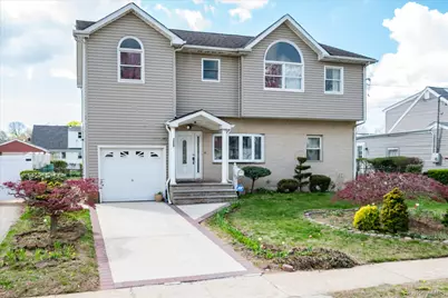 188 Beechwood Avenue, Roosevelt, NY 11575 - Photo 3