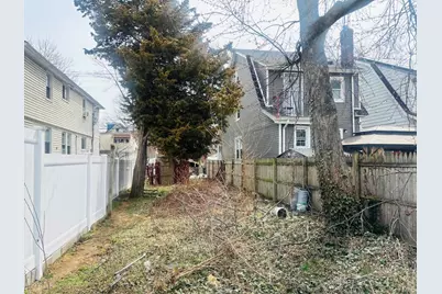 115 Avenue Avenue, Jamaica, NY 11434 - Photo 3