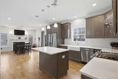 108 Joyce Way, New Windsor, NY 12553 - Photo 7