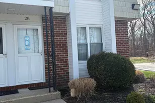 53 Rocky Point Yaphank Rd, Rocky Point, NY 11778 - Photo 5