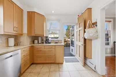 164 Aka 166 Crescent Place, Yonkers, NY 10704 - Photo 7