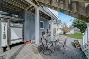 407 Wiggins St, Greenport, NY 11944 - Photo 13