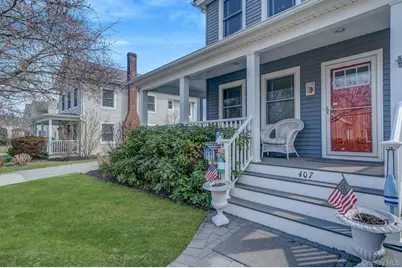 407 Wiggins Street, Greenport, NY 11944 - Photo 5