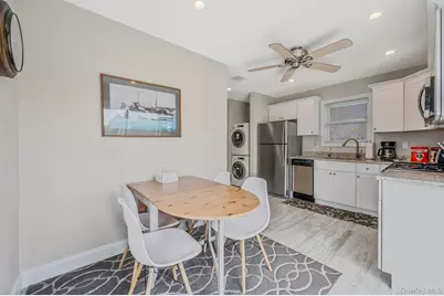 401 Wiggins Street, Greenport, NY 11944 - Photo 21