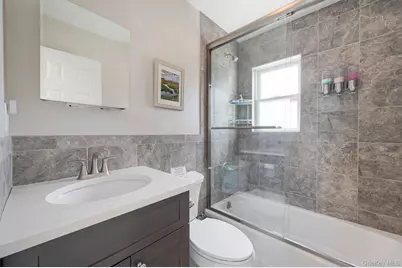 401 Wiggins Street, Greenport, NY 11944 - Photo 35