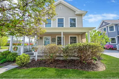 401 Wiggins Street, Greenport, NY 11944 - Photo 3