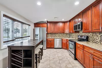 3117 Kane Avenue, Medford, NY 11763 - Photo 11