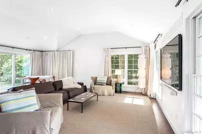 48 Sheppard Street, Quiogue, NY 11978 - Photo 11