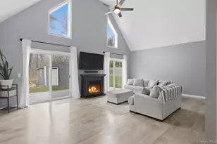 1227 Burlingham Rd, Pine Bush, NY 12566 - Photo 5