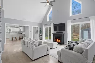 1227 Burlingham Rd, Pine Bush, NY 12566 - Photo 11