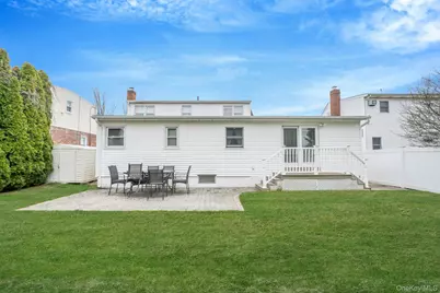 77 Tyrconnell Avenue, Massapequa Park, NY 11762 - Photo 33