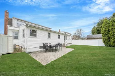 77 Tyrconnell Avenue, Massapequa Park, NY 11762 - Photo 35