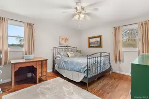 1390 Thompson Dr, Bay Shore, NY 11706 - Photo 17