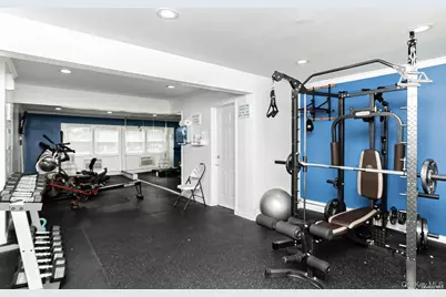 146 Millard Avenue #146, West Babylon, NY 11704 - Photo 31